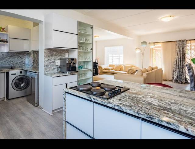 3 BEDROOM PROPERTY TO RENT IN SUNDOWNER